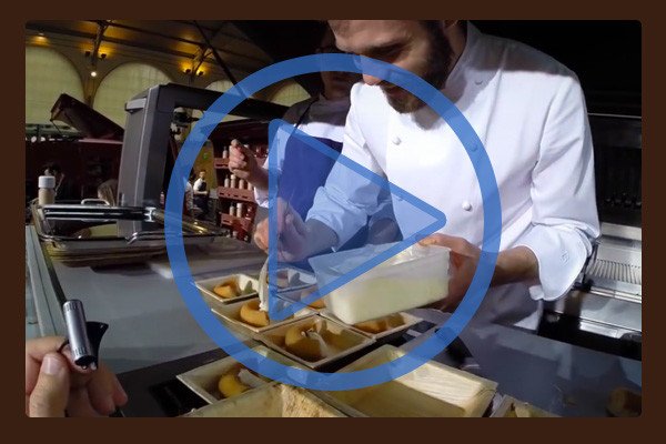 Think the Food Truck scene is limited to Los Angeles and Austin? Peugeot presents their Food Truck Peugeot, le Bistrot du Lion.